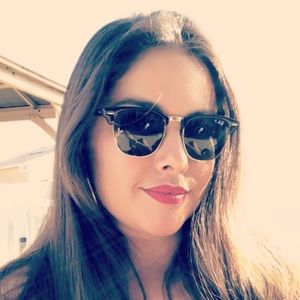 Meet your Posher, Joana